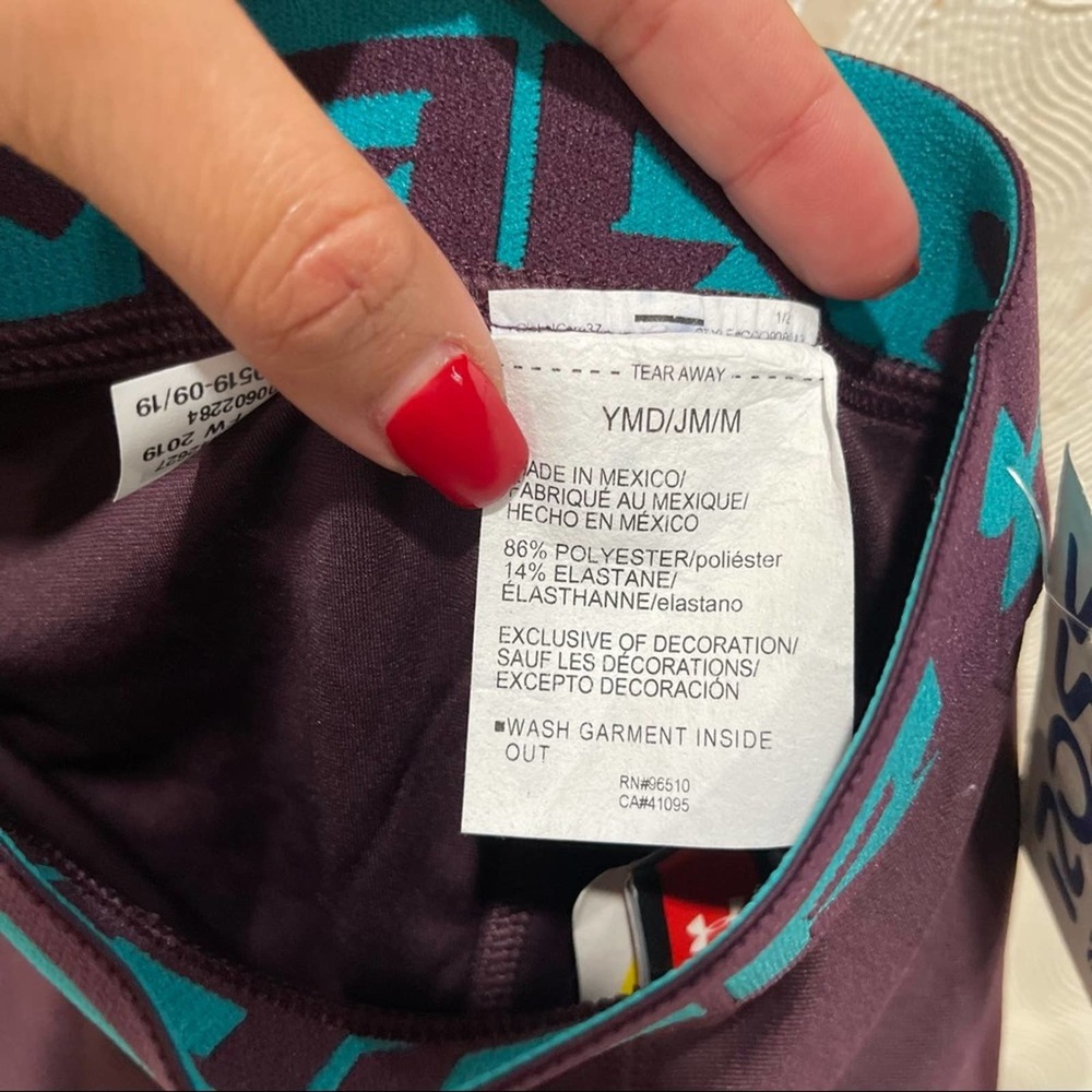 0357 NEW Under Armour Leggings Kinetic Purple Three-Quarter Leggings - Picture 10 of 12